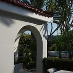 Villa Country Peloponnese With Tennis Court And Pool *