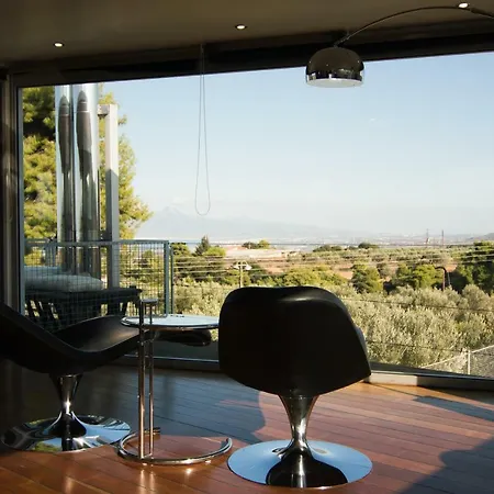 Country Peloponnese With Tennis Court And Pool Villa *