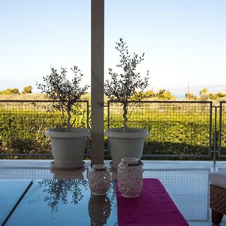 Country Peloponnese With Tennis Court And Pool Villa