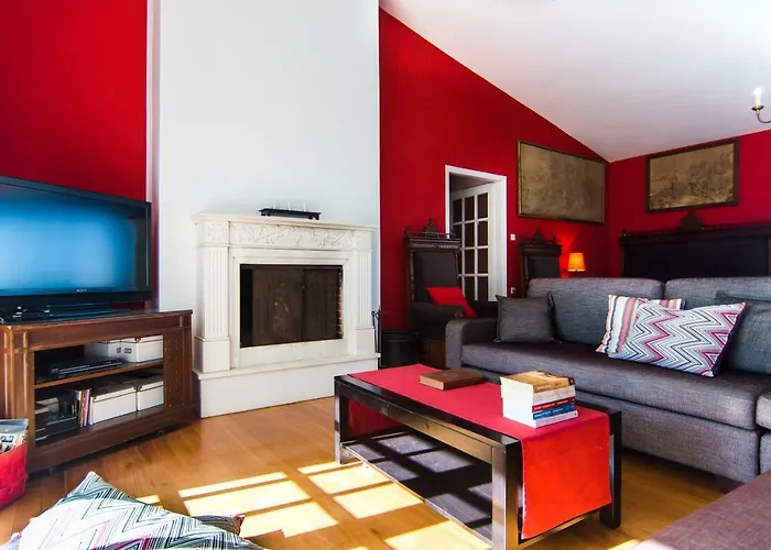 Country Peloponnese With Tennis Court And Pool Zevgolateion