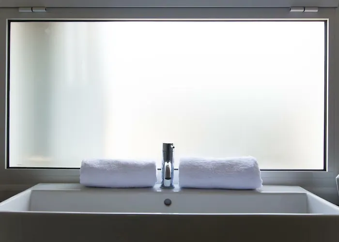 Country Peloponnese With Tennis Court And Pool