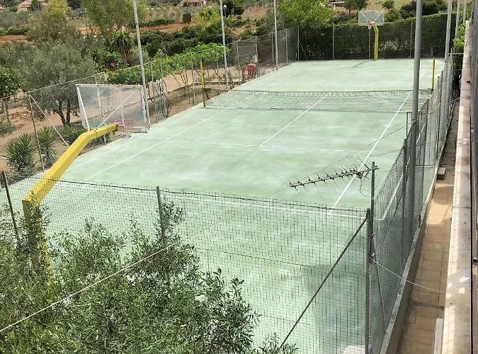 Country Peloponnese With Tennis Court And Pool *